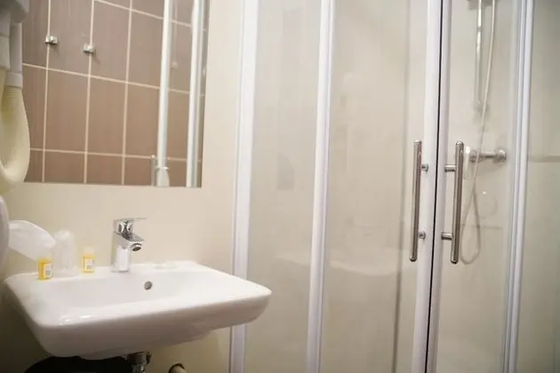 Standard Oda, 2 Tek Kişilik Yatak