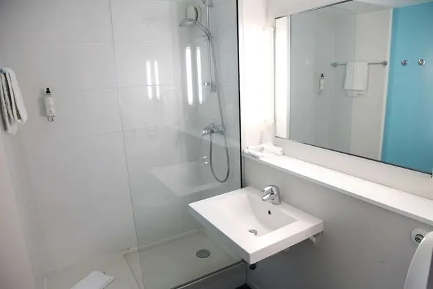 Standard Oda, 1 Çift Kişilik Yatak