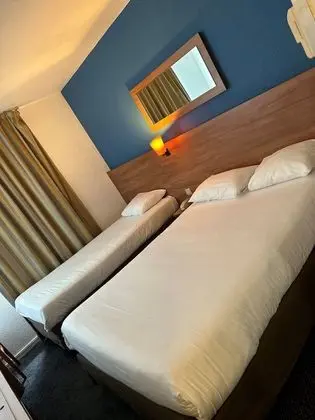 Standard Oda, 1 Çift Kişilik Yatak