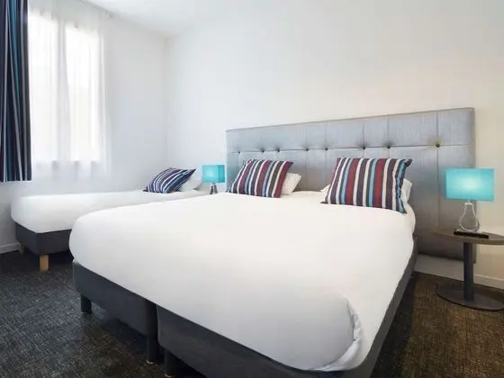 Superior Oda, Birden Çok Yatak (1 double Bed and 1 single Bed)