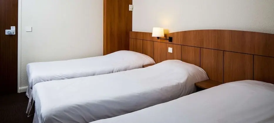 Standard Oda, 3 Tek Kişilik Yatak