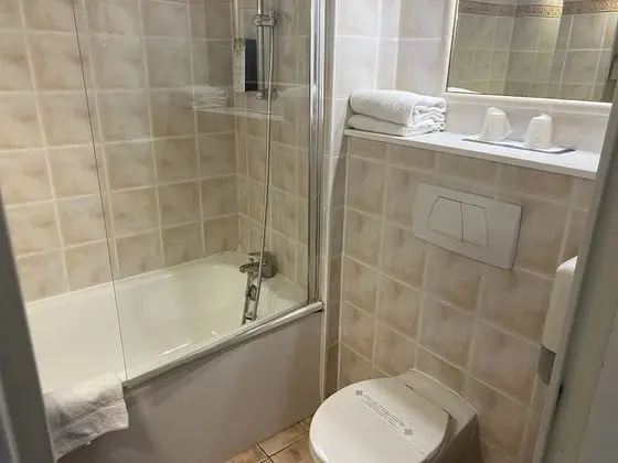 Standard Oda, 1 Çift Kişilik Yatak