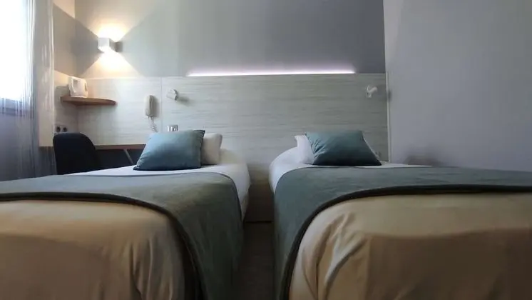 Standard Oda, 2 Tek Kişilik Yatak
