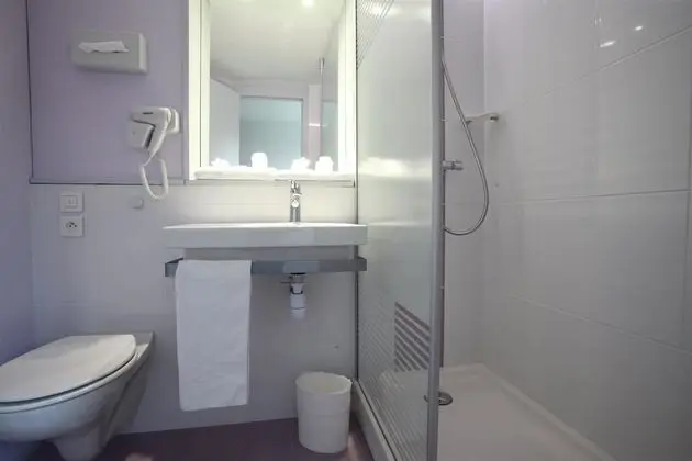 Standard Oda, 3 Tek Kişilik Yatak