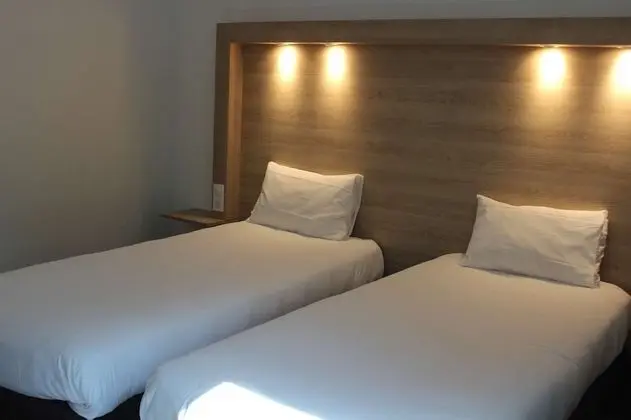 Superior Oda, 3 Tek Kişilik Yatak