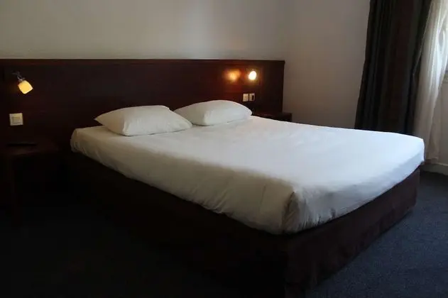 Superior Oda, Birden Çok Yatak (1 double and 1 single bed)