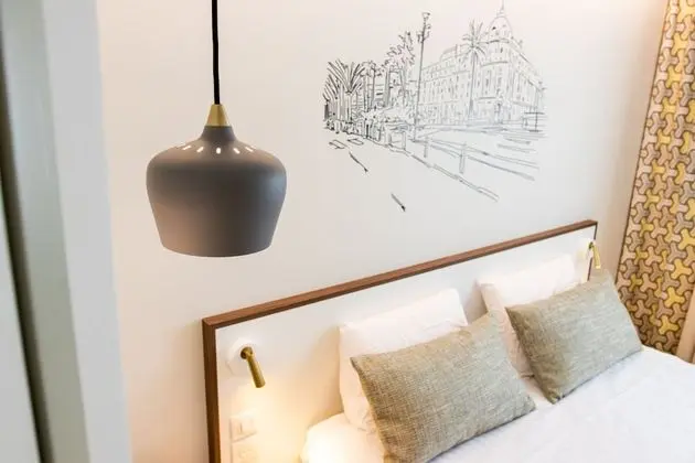 Comfort Tek Büyük Yataklı Oda