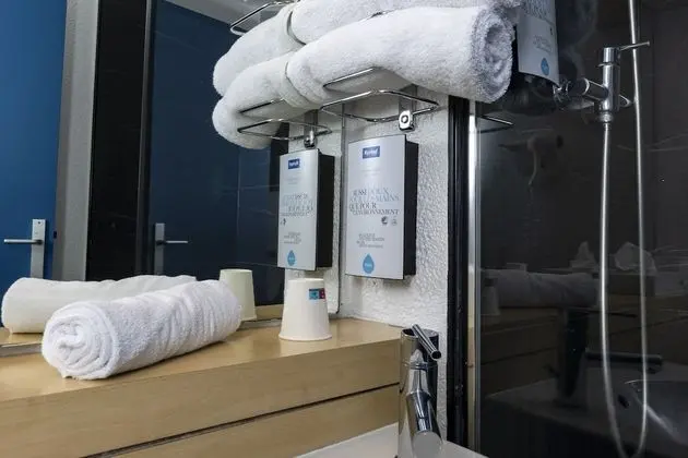 Standard Oda, 1 Çift Kişilik Yatak