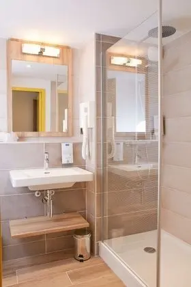 Standard Oda, 1 Çift Kişilik Yatak