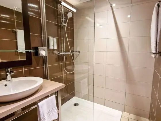Standard Oda, 1 Çift Kişilik Yatak