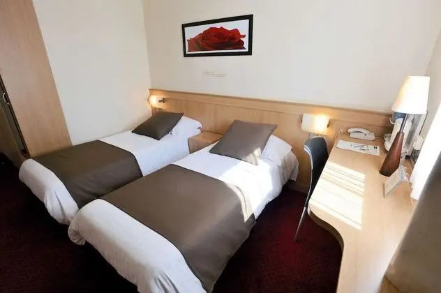 Standard Oda, 2 Tek Kişilik Yatak