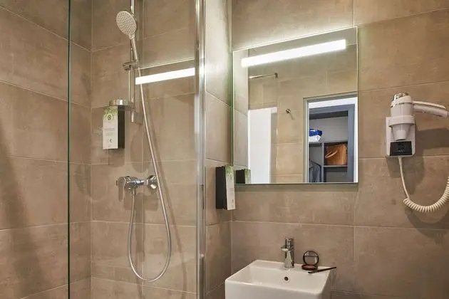 Standard Oda, 1 Çift Kişilik Yatak