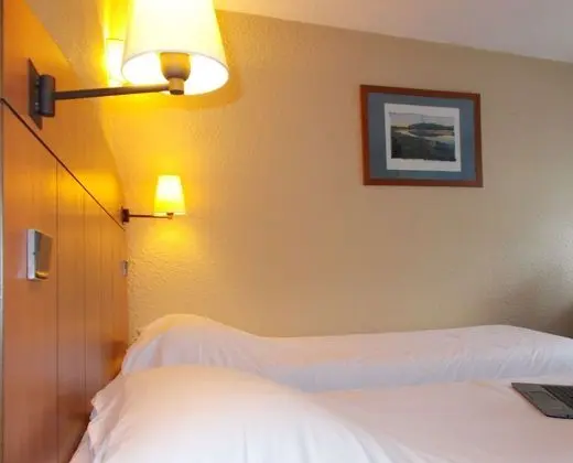 Standard Oda, 1 Çift Kişilik Yatak