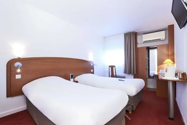Standard Oda, 2 Tek Kişilik Yatak