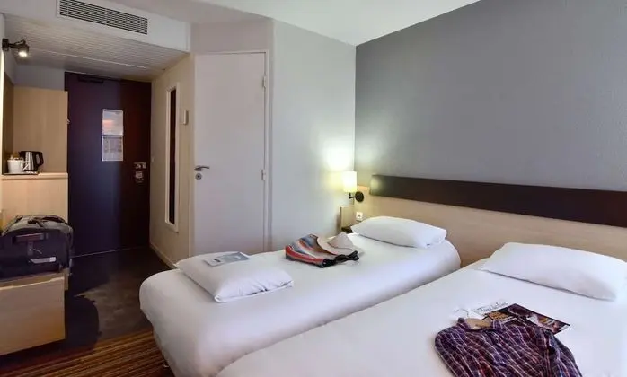 Standard Oda, 2 Tek Kişilik Yatak