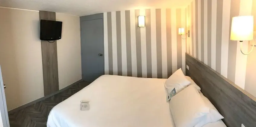 Standard Oda, 1 Çift Kişilik Yatak