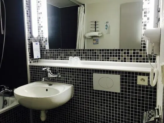 Standard Oda, 1 Çift Kişilik Yatak