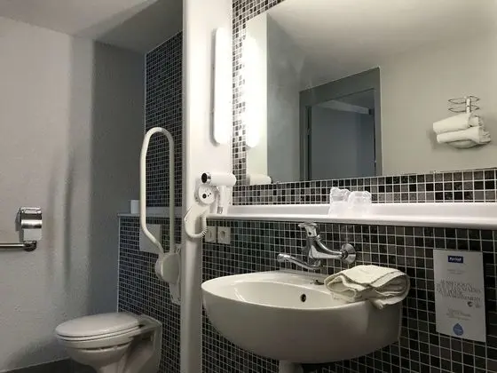 Standard Oda, 2 Tek Kişilik Yatak (up to 10 years)