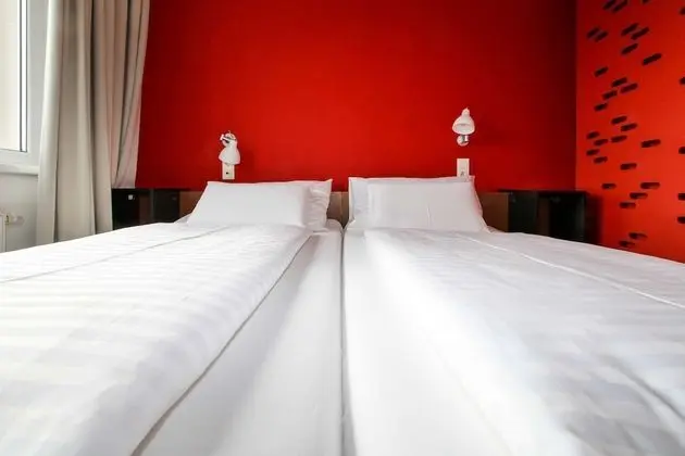 Oda