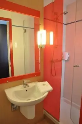 Standard Oda, 1 Çift Kişilik Yatak