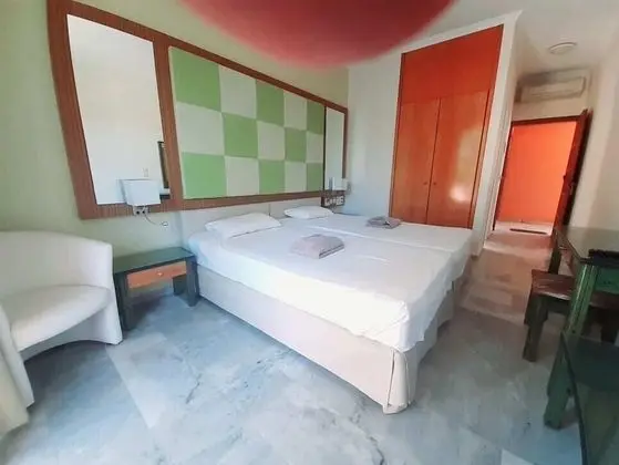 Comfort Tek Büyük veya İki Ayrı Yataklı Oda, Sigara İçilmez, Tepe Manzaralı