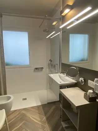 Deluxe Tek Büyük Yataklı Oda, 1 Çift Kişilik Yatak