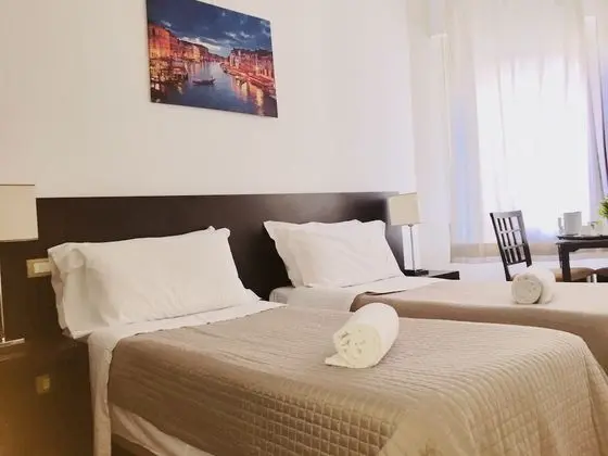 Üç Kişilik Oda