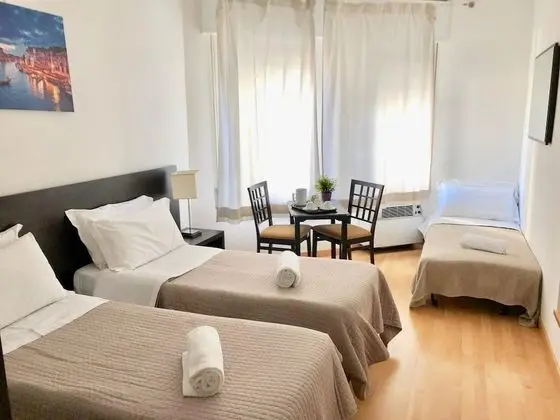 Üç Kişilik Oda
