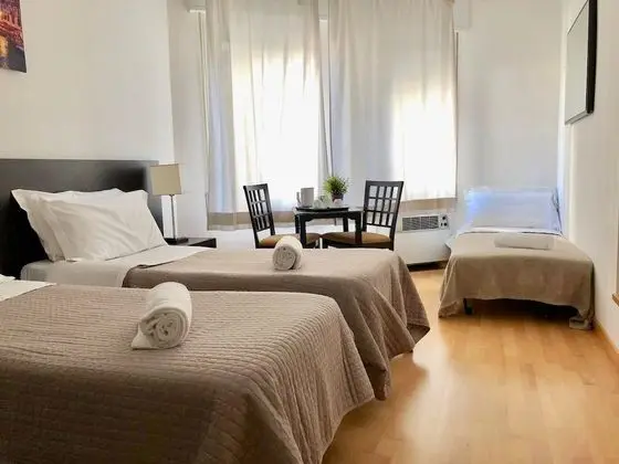 Üç Kişilik Oda
