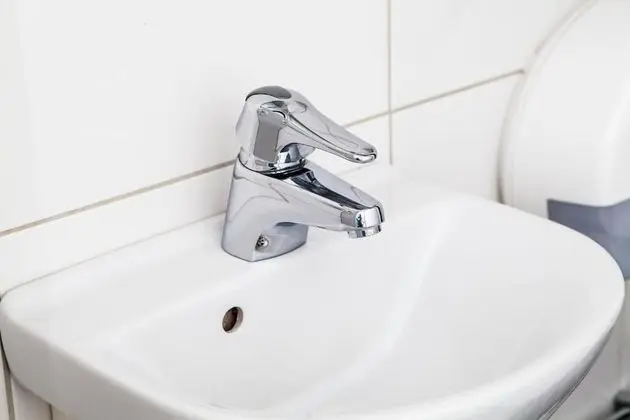 Economy Tek Kişilik Oda, Ortak Banyo