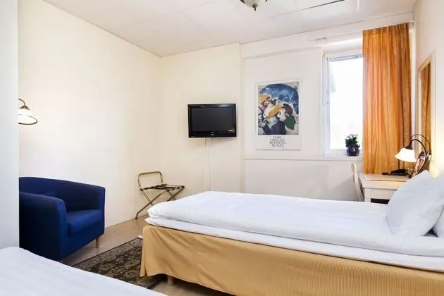 Standard Tek Büyük veya İki Ayrı Yataklı Oda