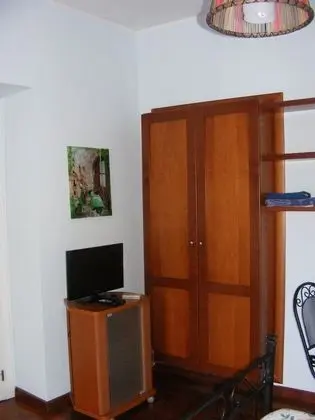 Tek Büyük veya İki Ayrı Yataklı Oda (Private External Bathroom)