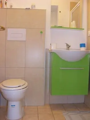 Üç Kişilik Oda, Özel Banyo