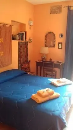 Classic Tek Büyük Yataklı Oda