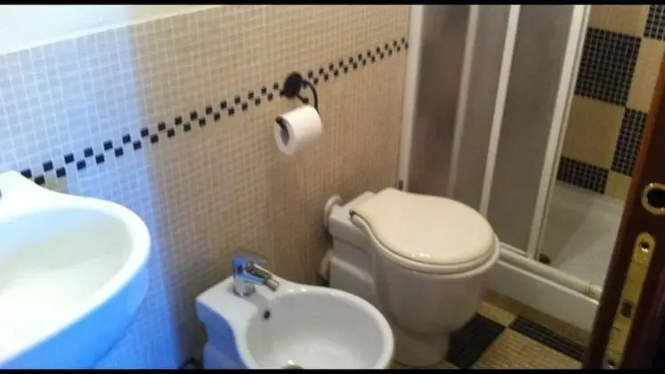 Classic Tek Büyük Yataklı Oda