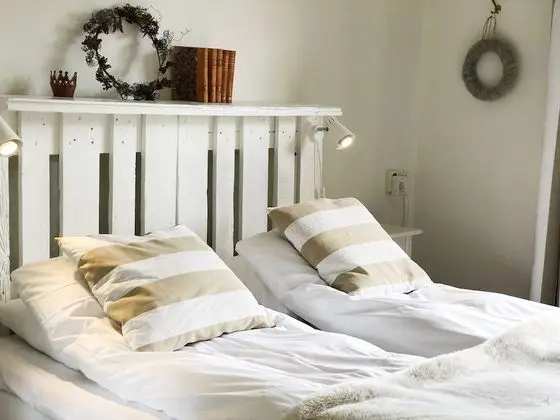 Premium Tek Büyük Yataklı Oda