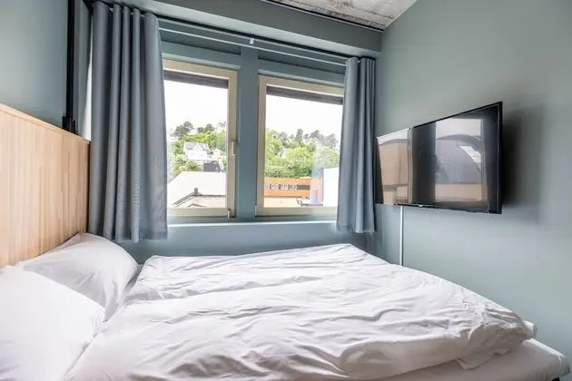 Tek Büyük veya İki Ayrı Yataklı Oda