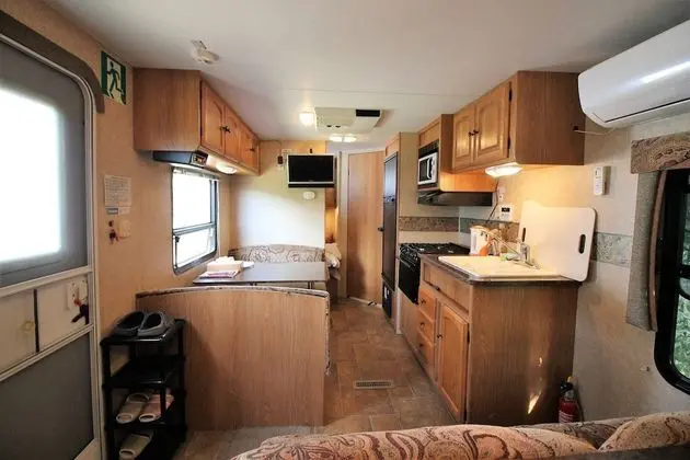 Karavan (Caravan)