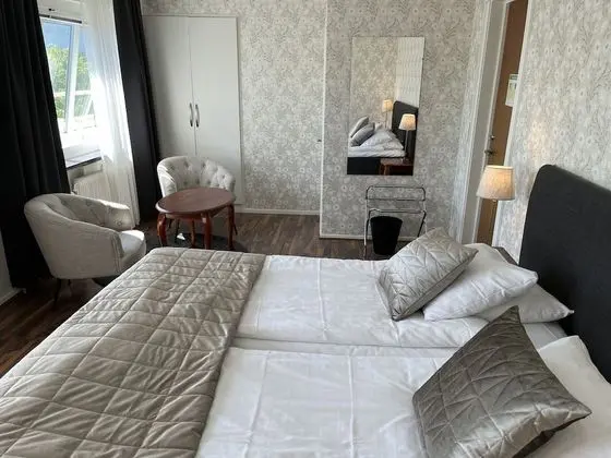 Superior Tek Büyük Yataklı Oda