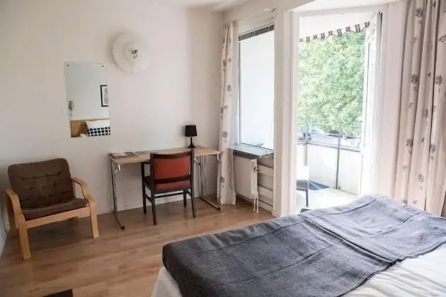 Tek Büyük Yataklı Oda