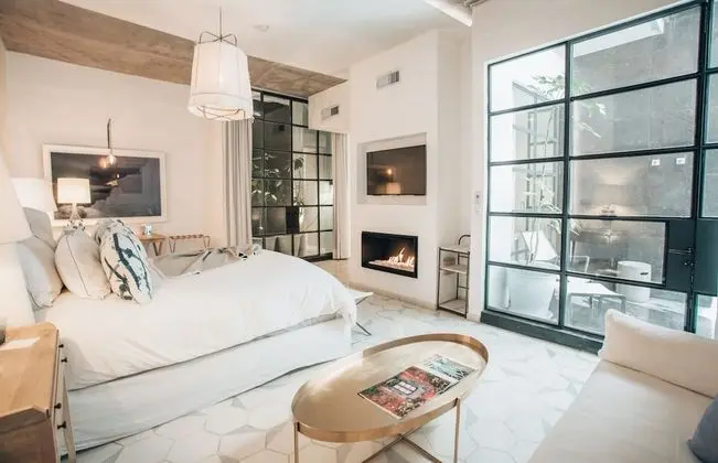 Premiun Suite King with Bathtub