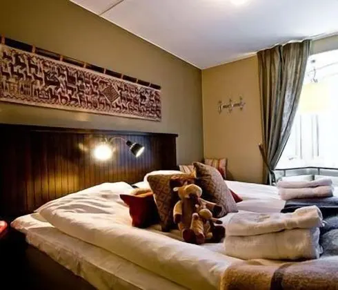 Standard Tek Büyük Yataklı Oda