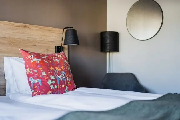 Comfort Tek Büyük Yataklı Oda