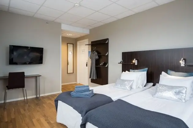 Double Room Large