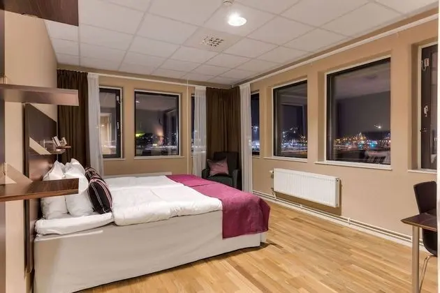 Double Room Large
