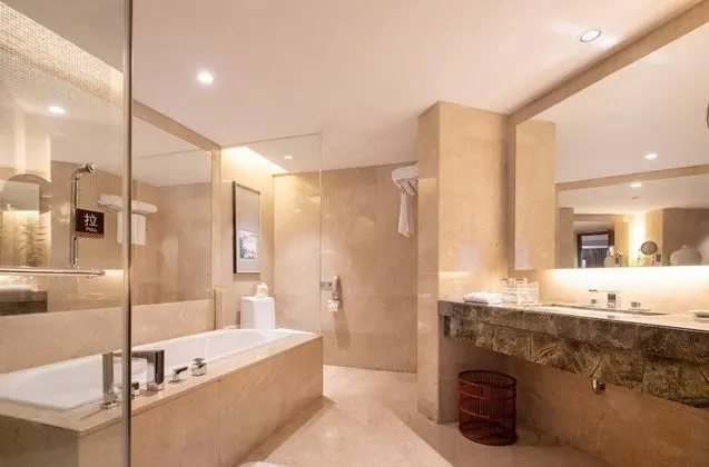 Superior Süit, Sigara İçilmez