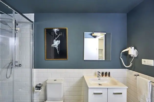 Superior Tek Büyük Yataklı Oda (Interior)