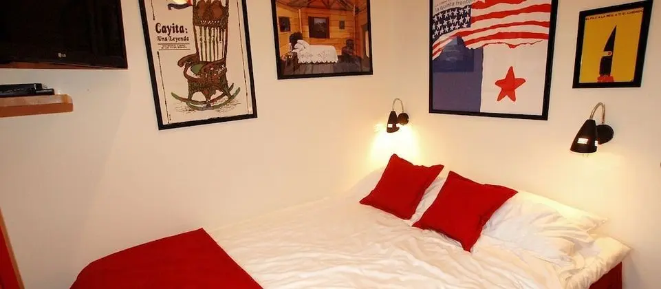 Small Double Room (140 cm bed, Spa Excluded)