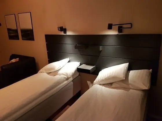 Tek Büyük Yataklı Oda (140cm bed)