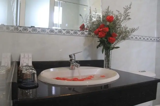 Deluxe Üç Kişilik Oda